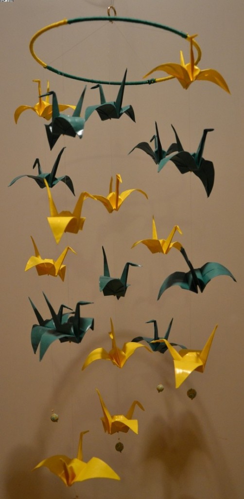 jeux-modele-de-mobile-en-origami-les-gr-2640703-photo-retravaillee1-84134_570x0