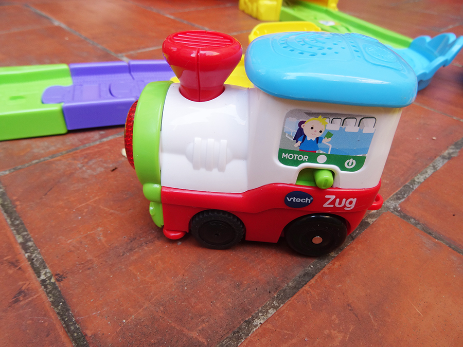 tchou tchou bolide vtech7