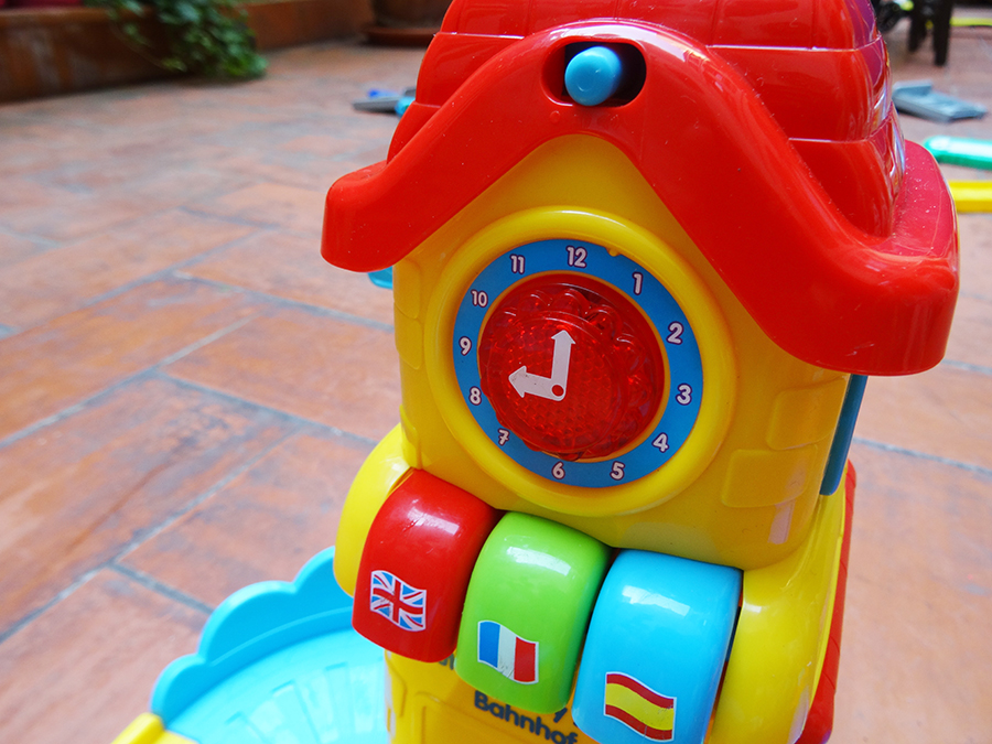 tchou tchou bolide vtech9