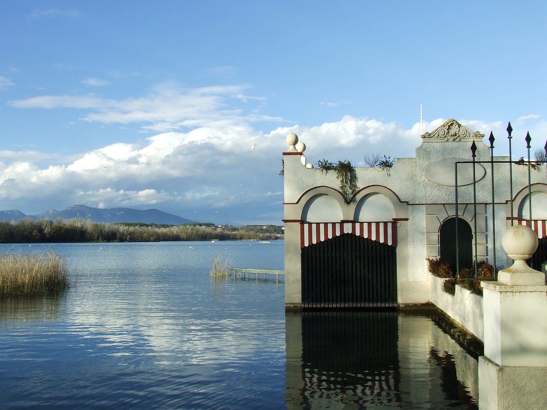 Le lac de banyoles espagne