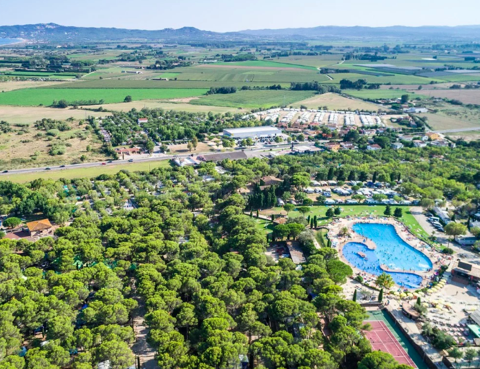LE CAMPING CASTELL MONTGRI