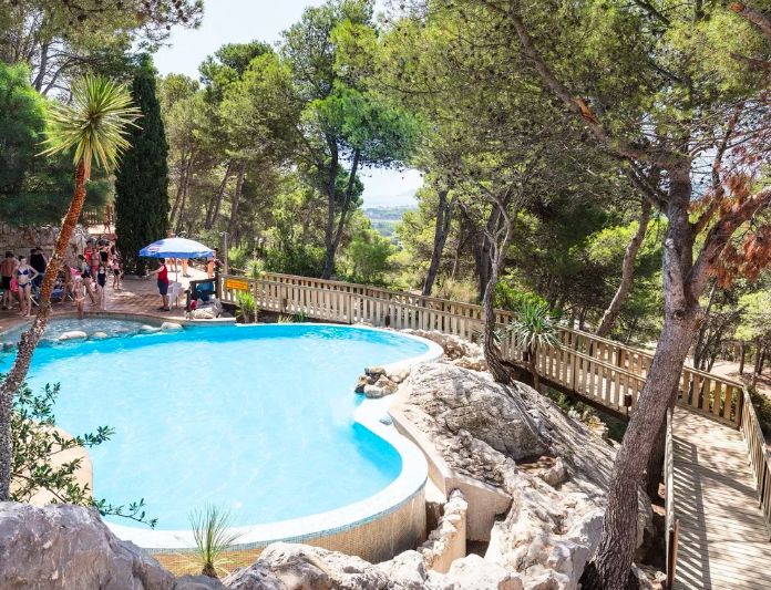 LE CAMPING CASTELL MONTGRI