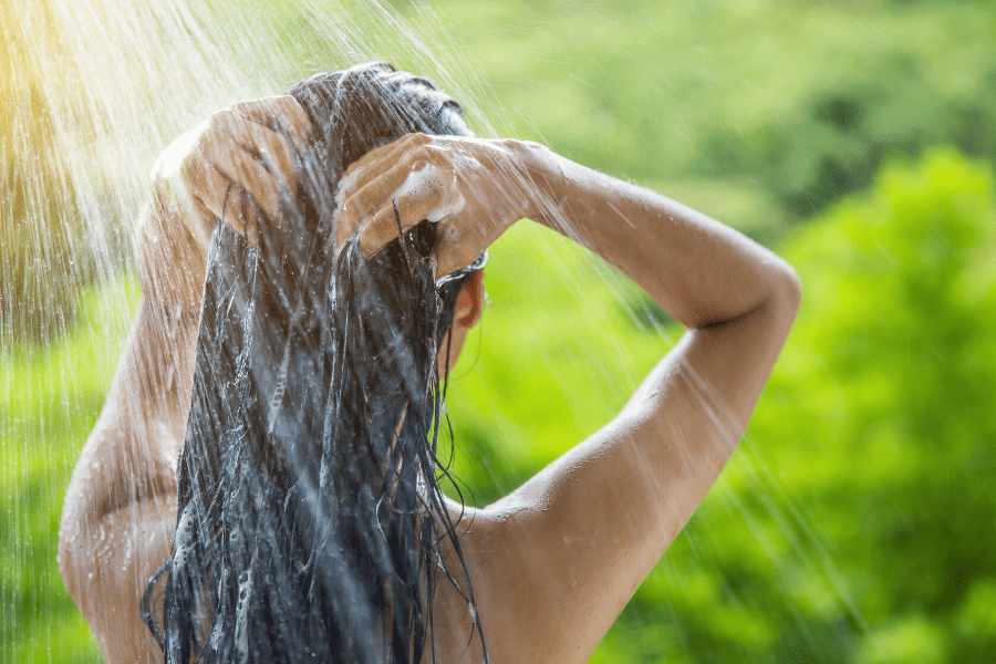 se laver les cheveux a la poudre de shikakai