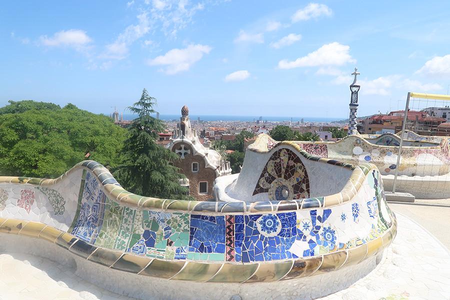 parc guell architecture