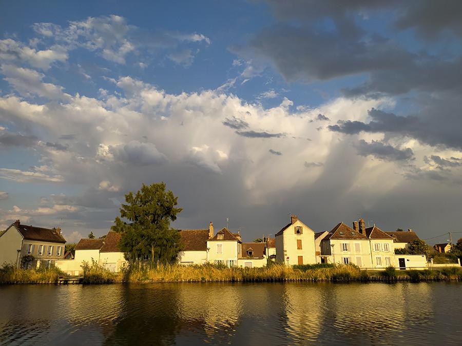 auxerre quai de l'yonne