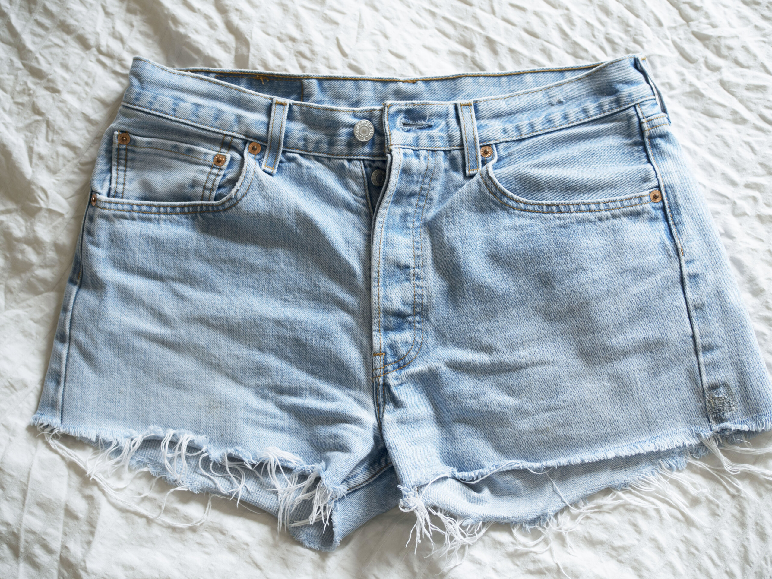 short-levis-vintage